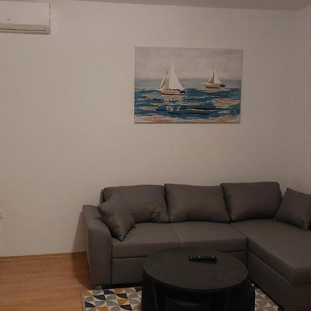 Apartman B&D สปลิท ภายนอก รูปภาพ
