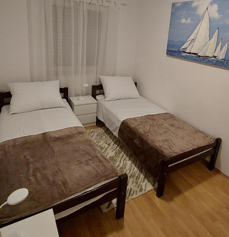 Apartman B&D สปลิท ภายนอก รูปภาพ